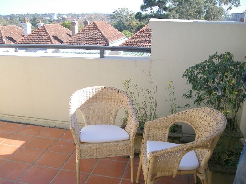 Real Estate in Petersham