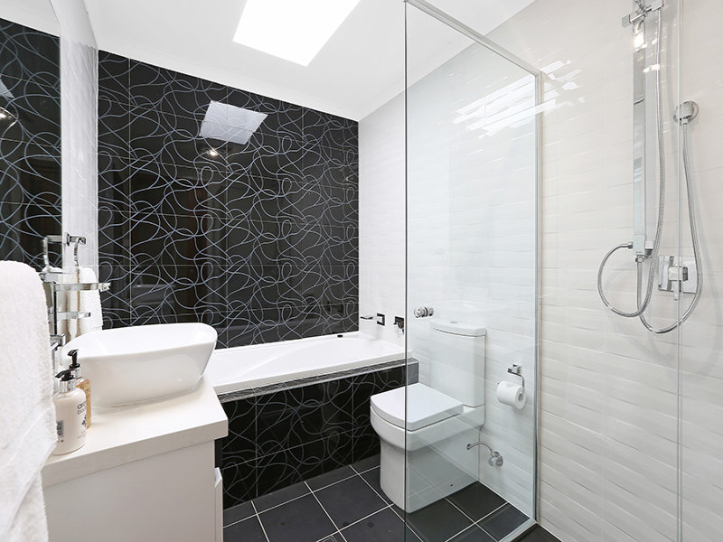 Real Estate in Petersham