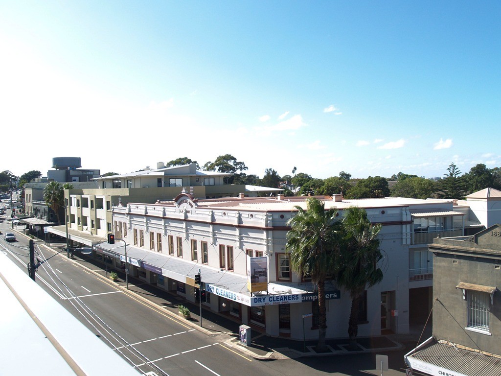 Real Estate in Petersham