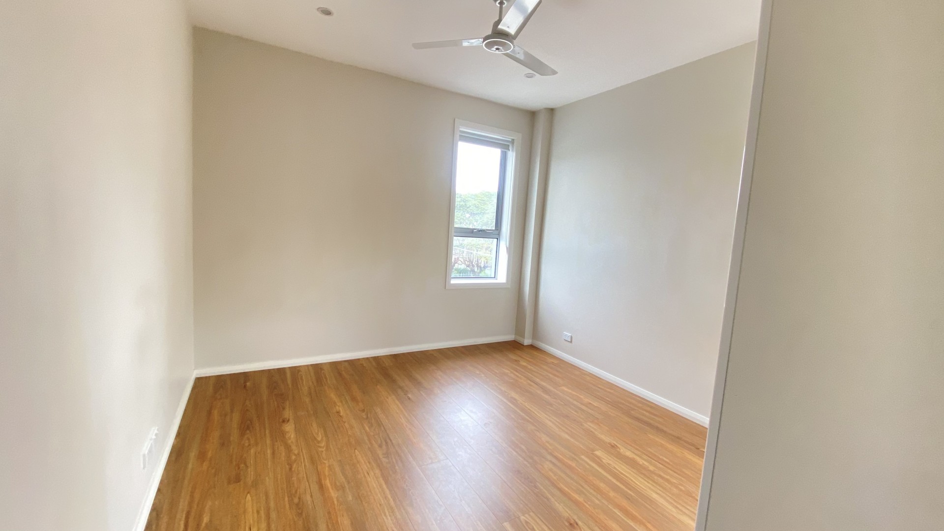 Real Estate in Petersham
