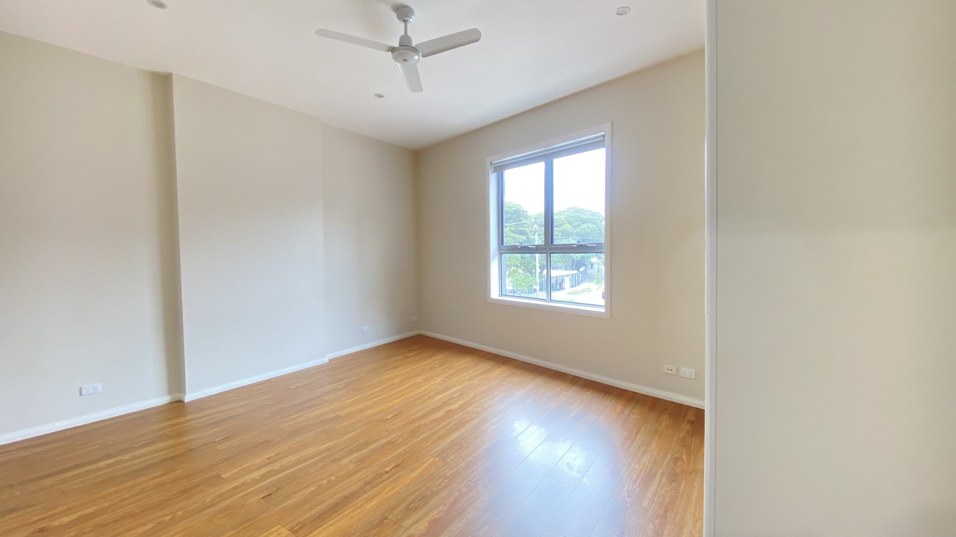 Real Estate in Petersham