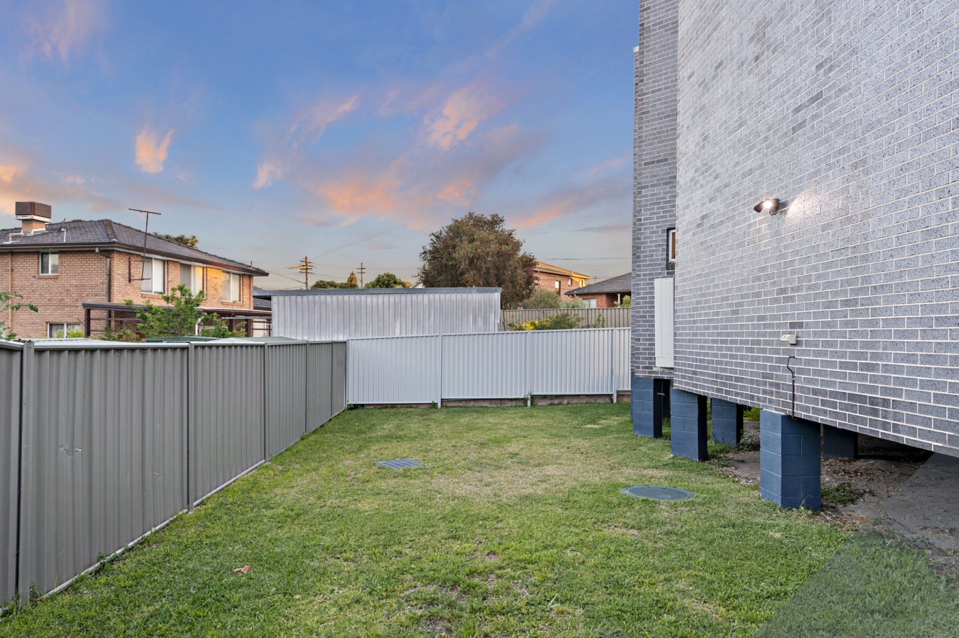Real Estate in Earlwood