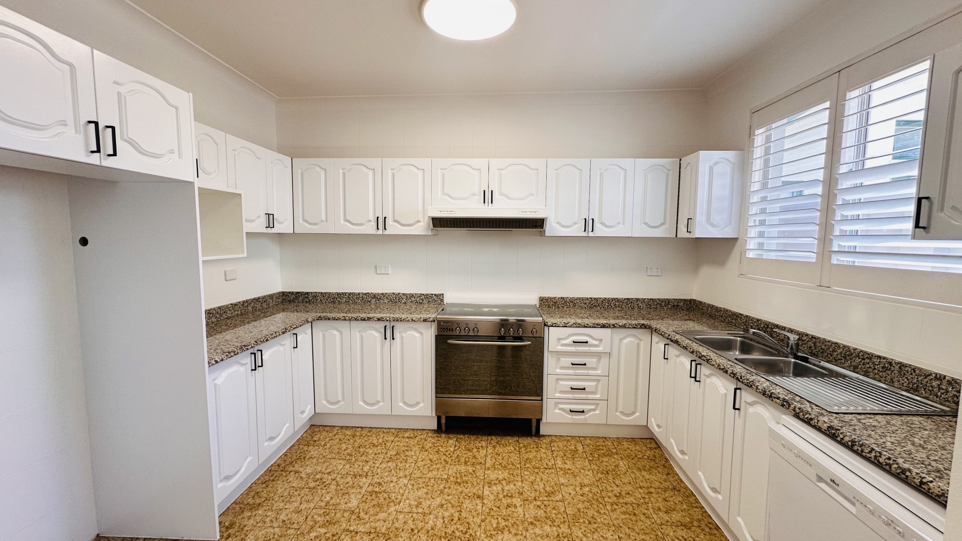 Stanmore real estate For Rent