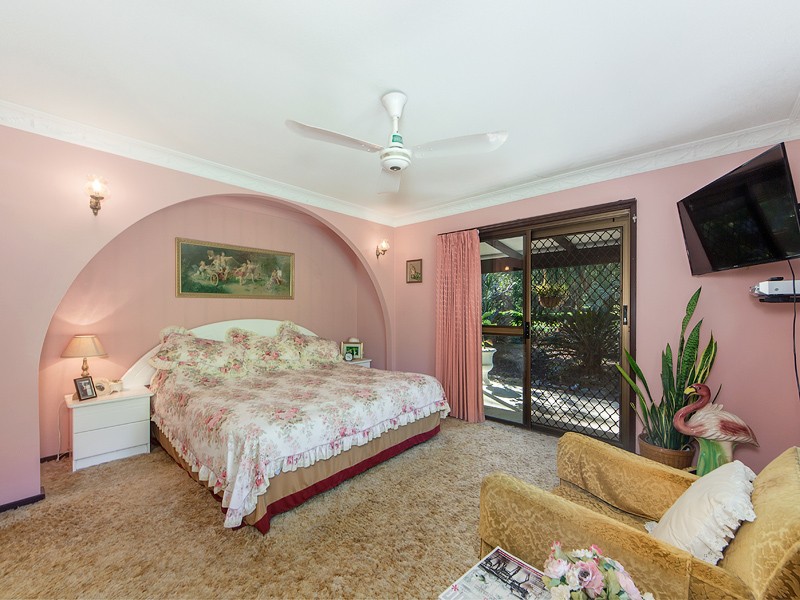 Real Estate in Greenbank