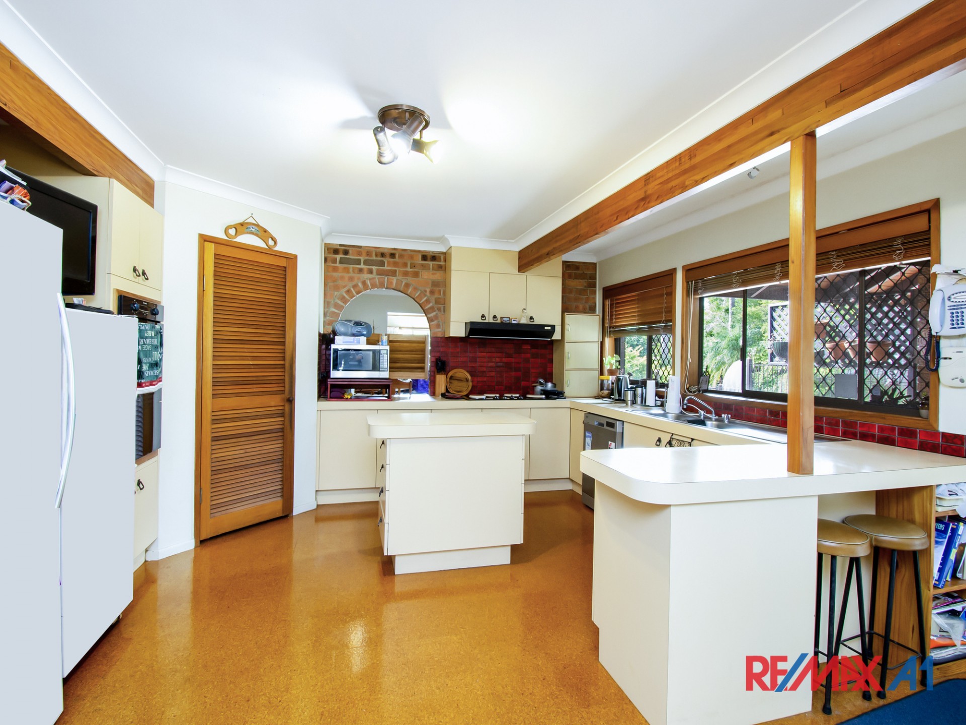 Real Estate in Raceview
