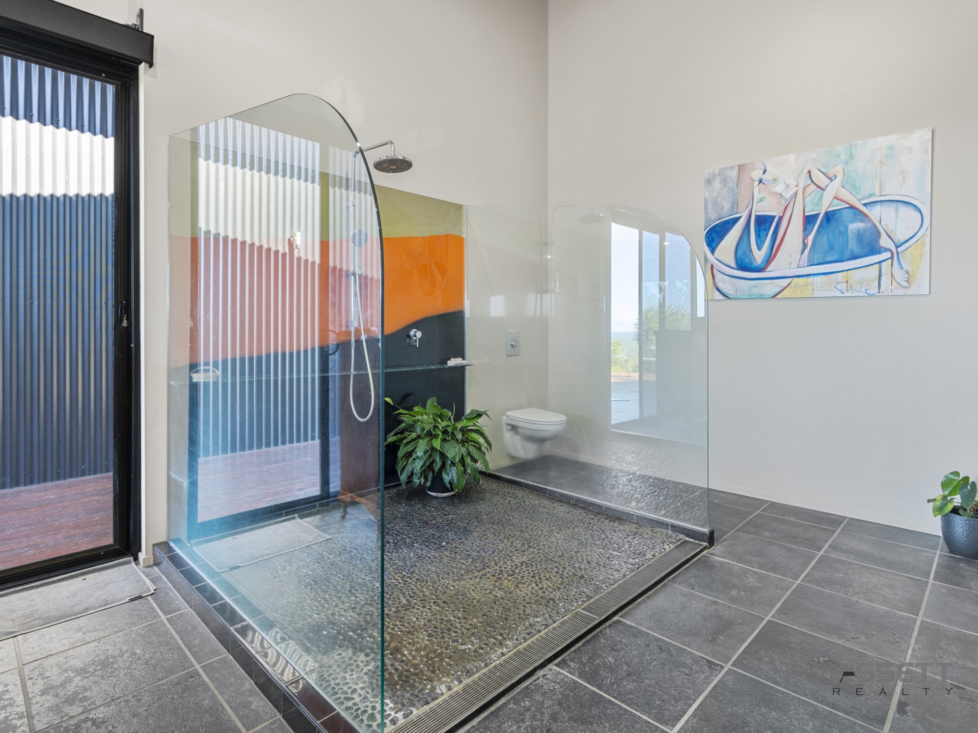 Real Estate in Tarome