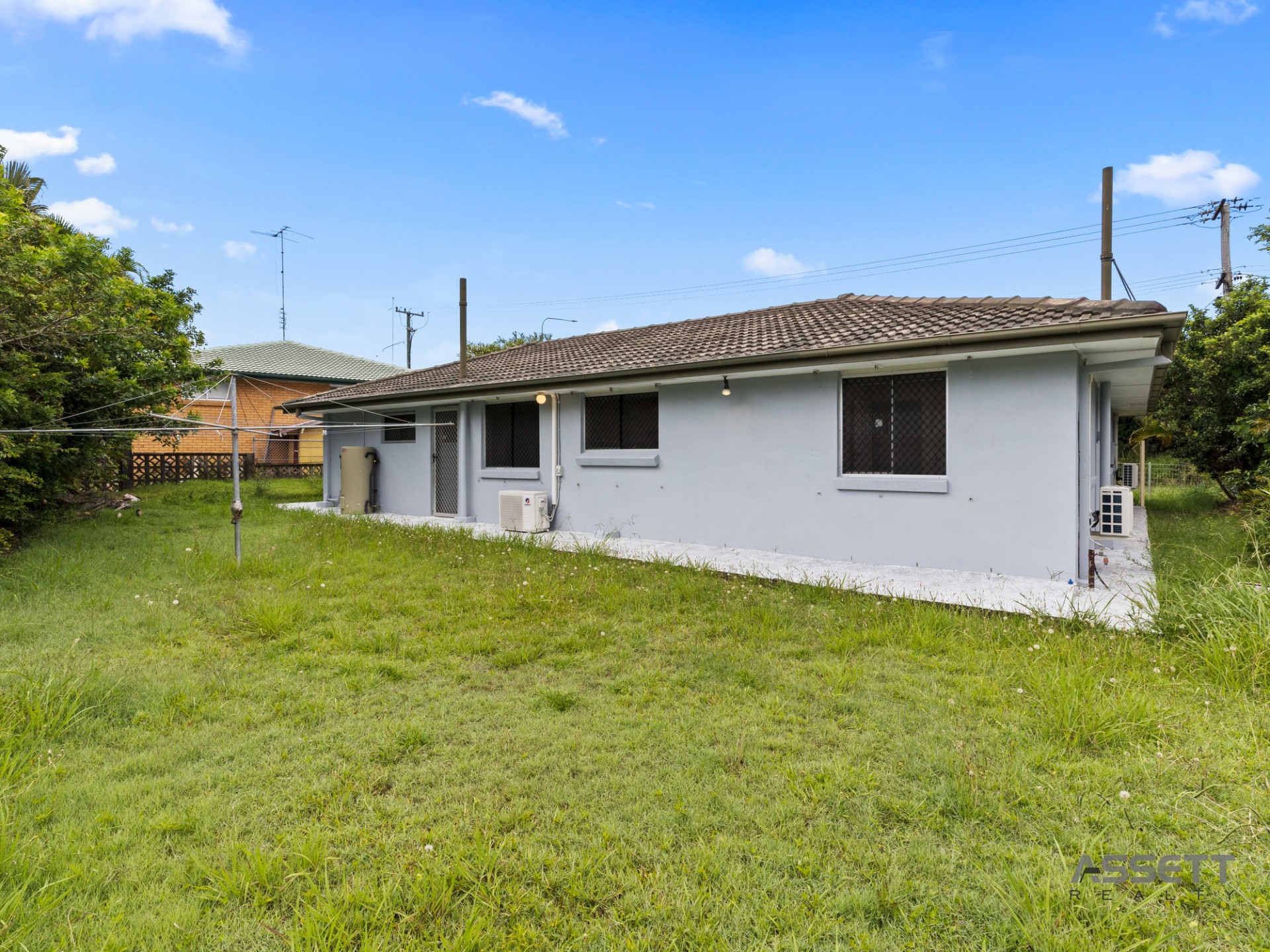 Real Estate in Macgregor