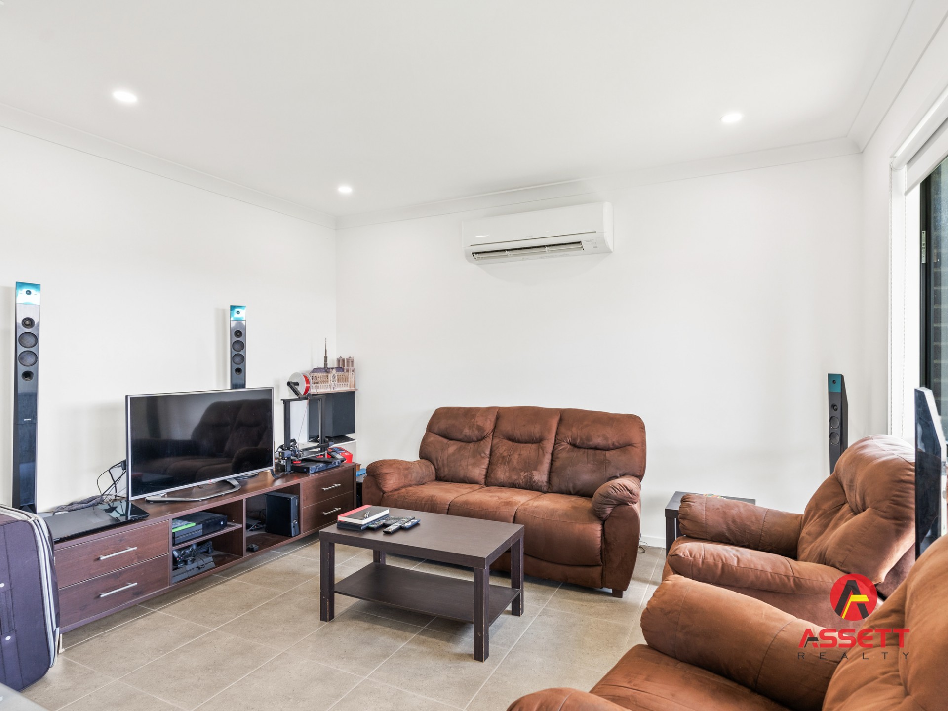 Redbank Plains real estate For Sale