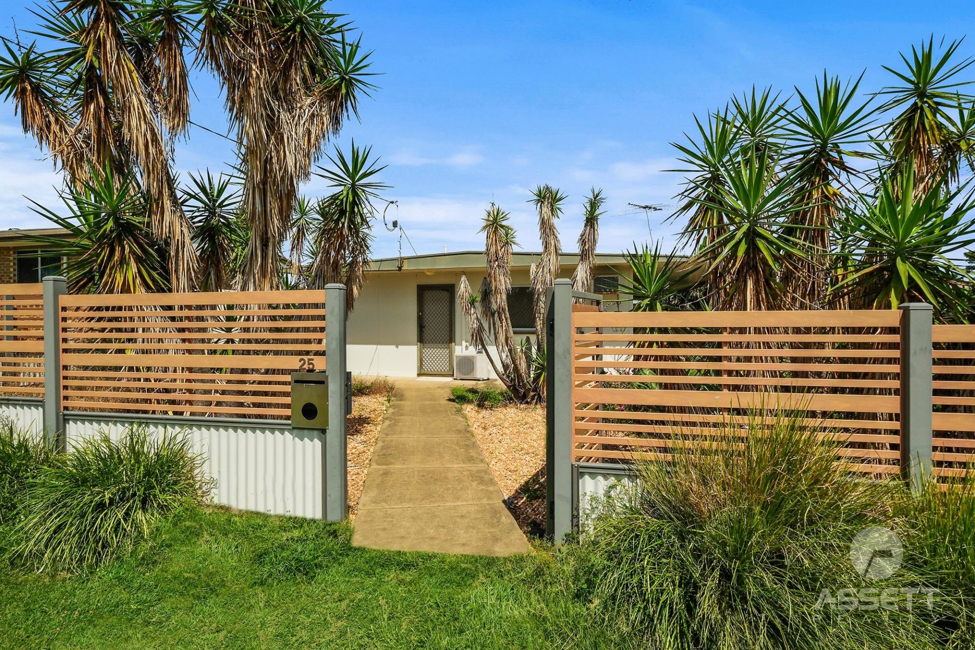 Real Estate in Ripley