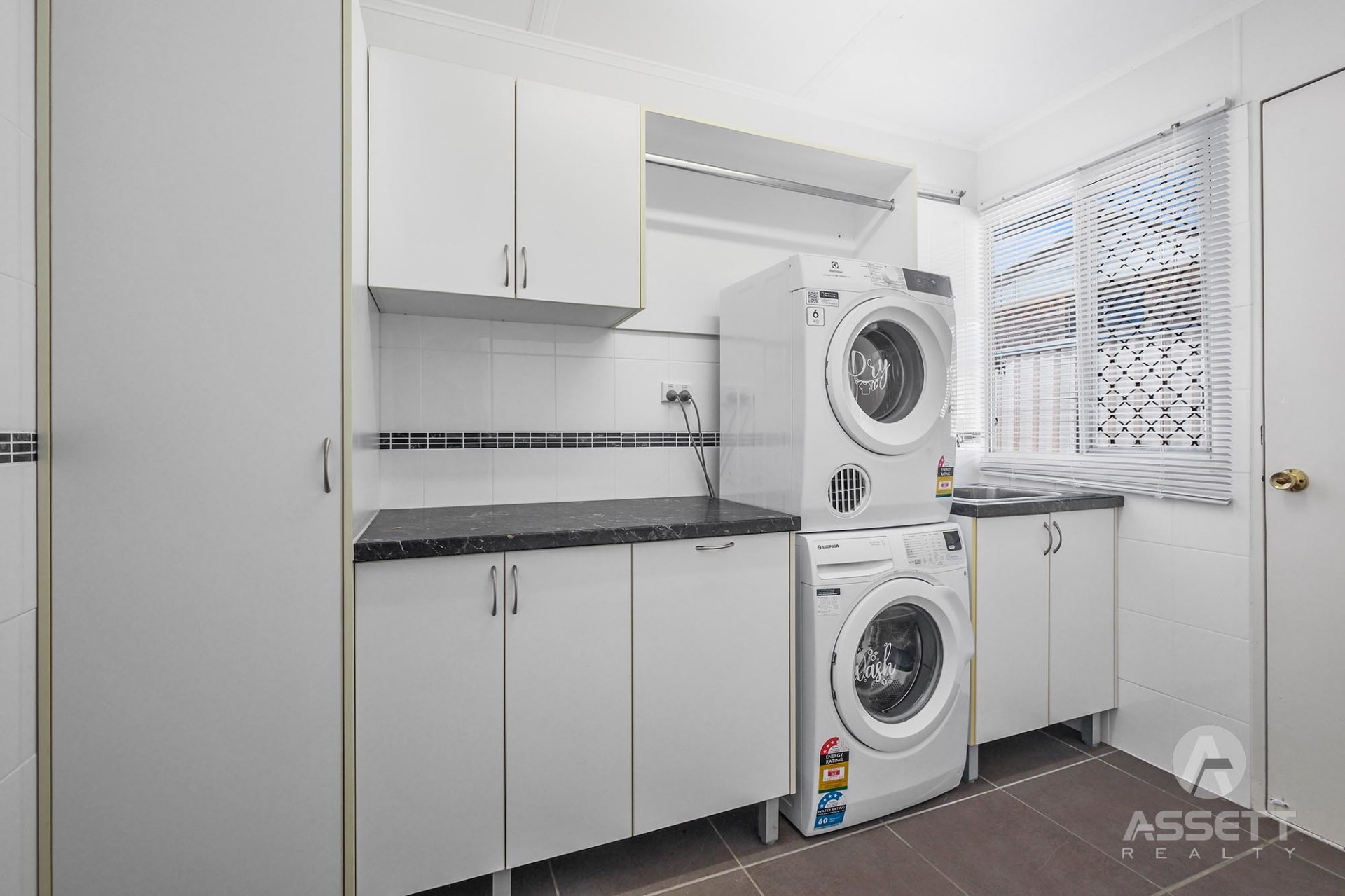 Real Estate in Ripley