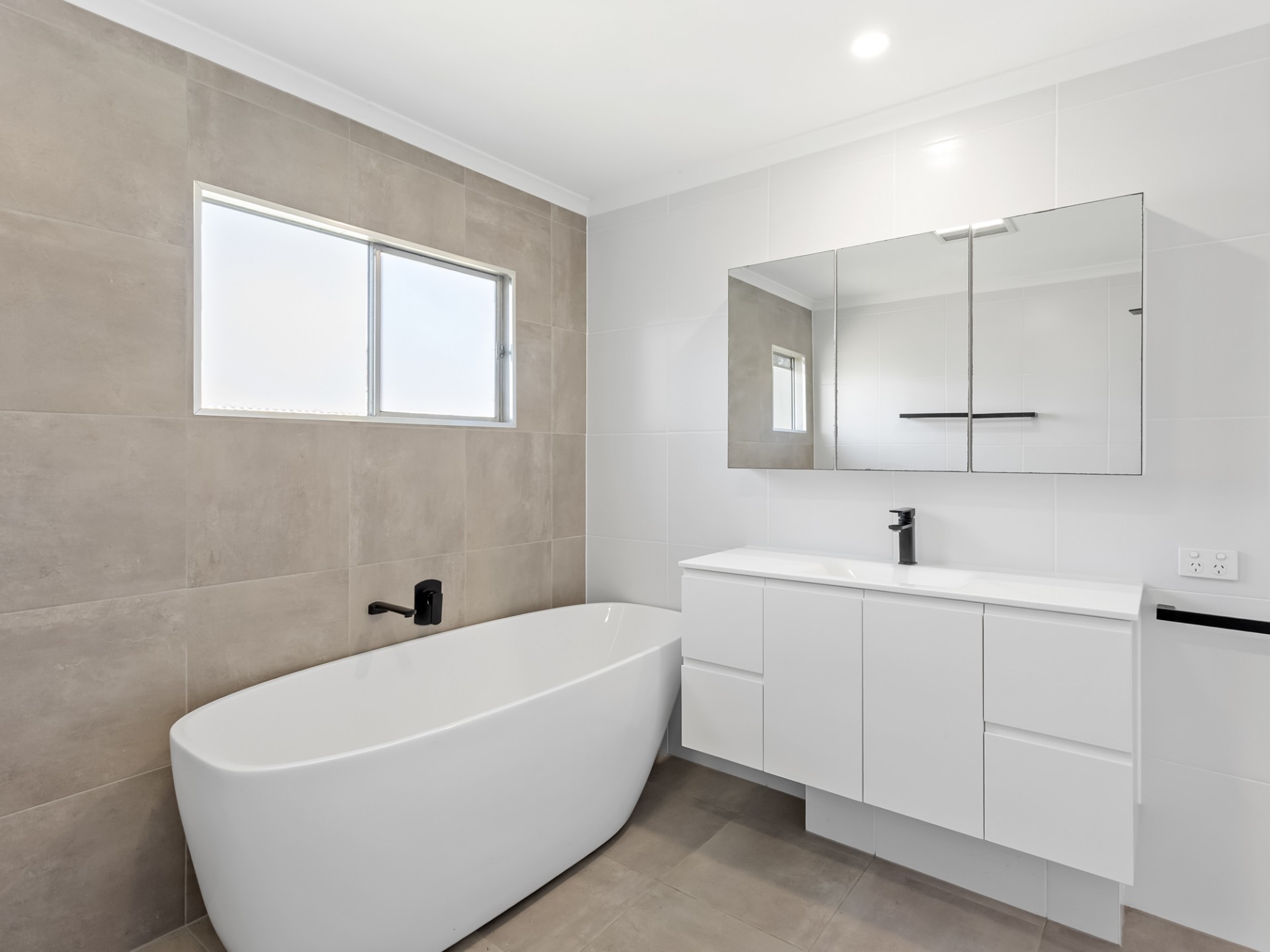 Open for inspection in Beachmere