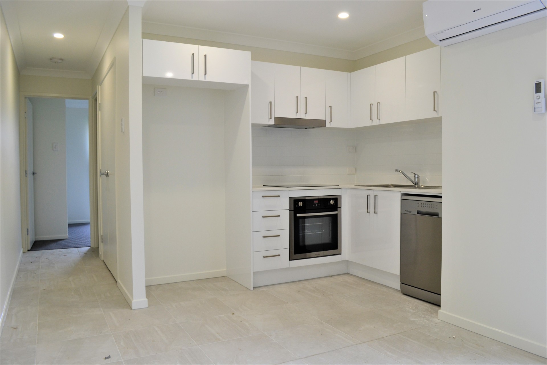 Bellmere real estate For Rent