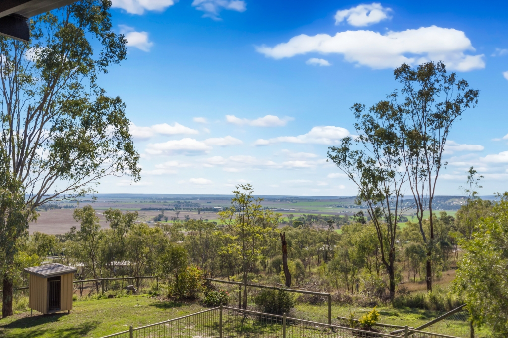 27 Linora Drive, Gowrie Mountain > myhouse realty Toowoomba