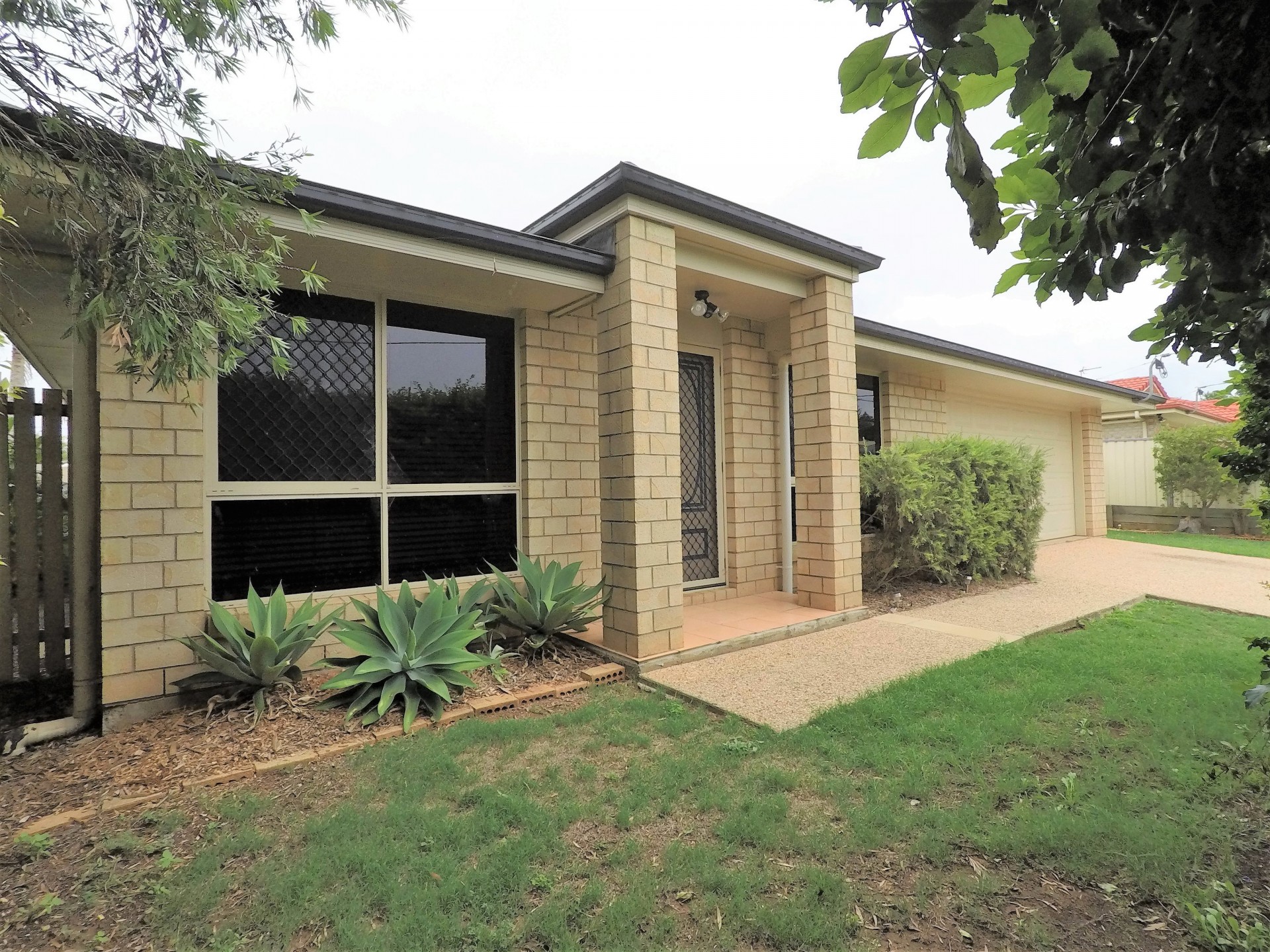 4 Kauri Street, Kearneys Spring > myhouse realty Toowoomba