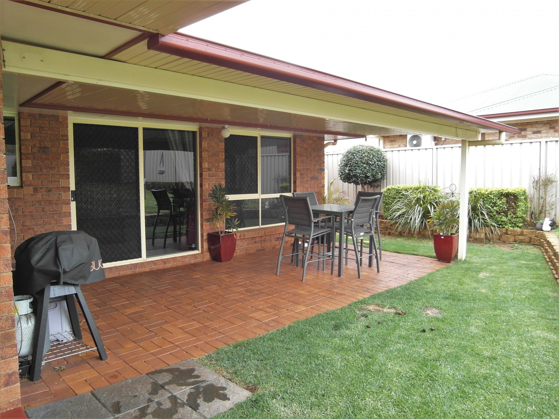 Real Estate in Glenvale