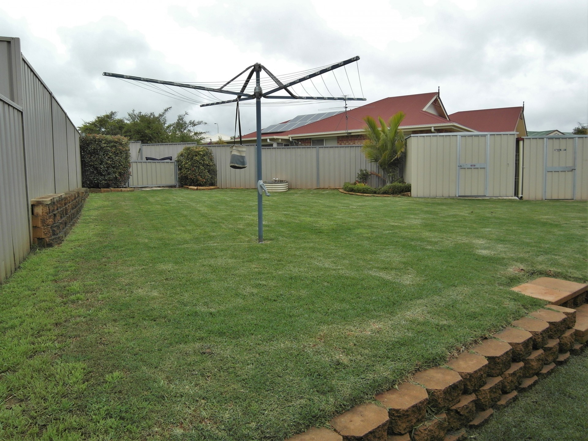 Real Estate in Glenvale