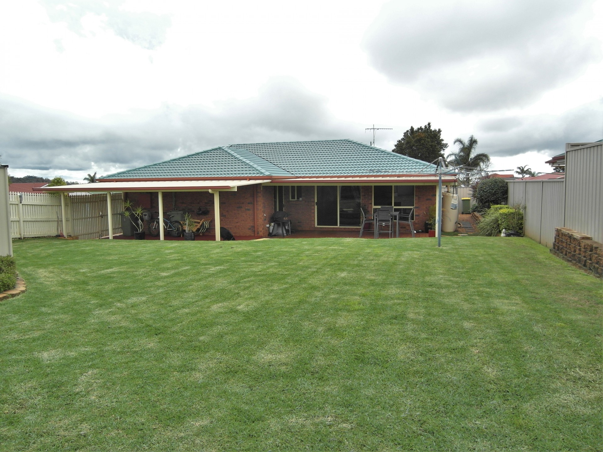 Real Estate in Glenvale