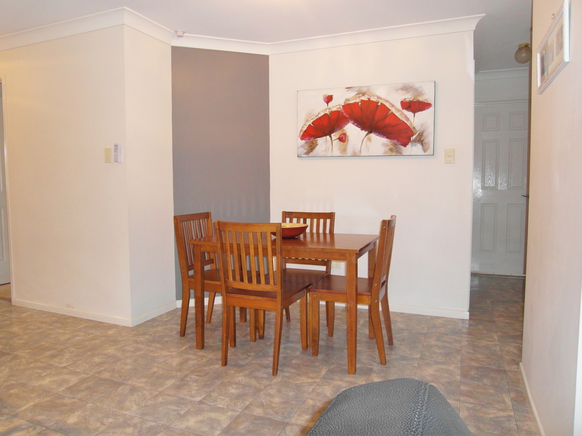 Real Estate in Glenvale