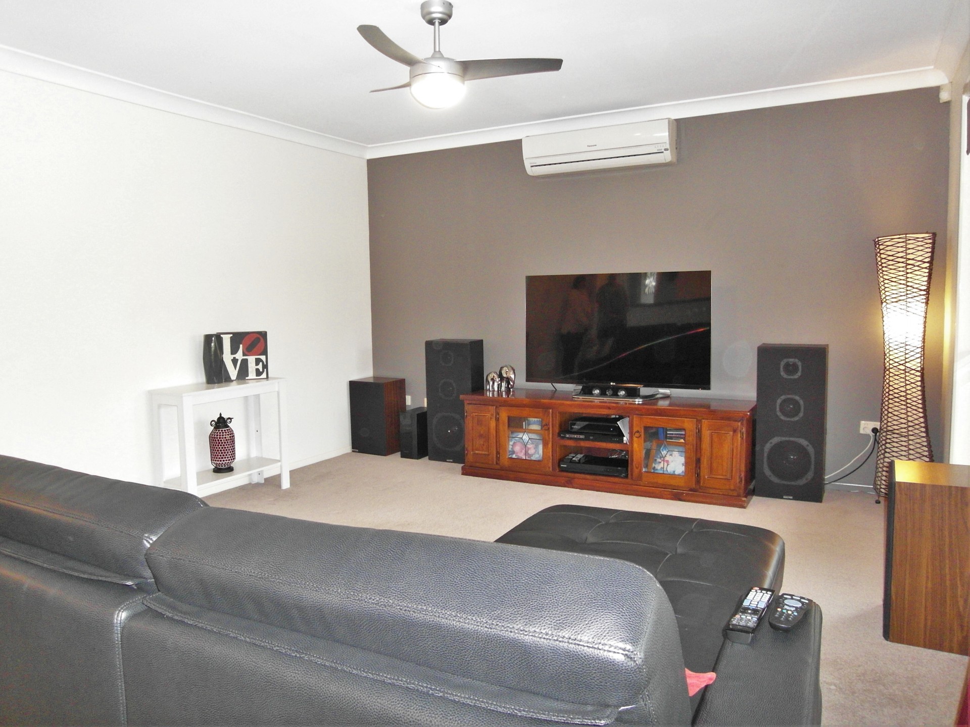 Real Estate in Glenvale