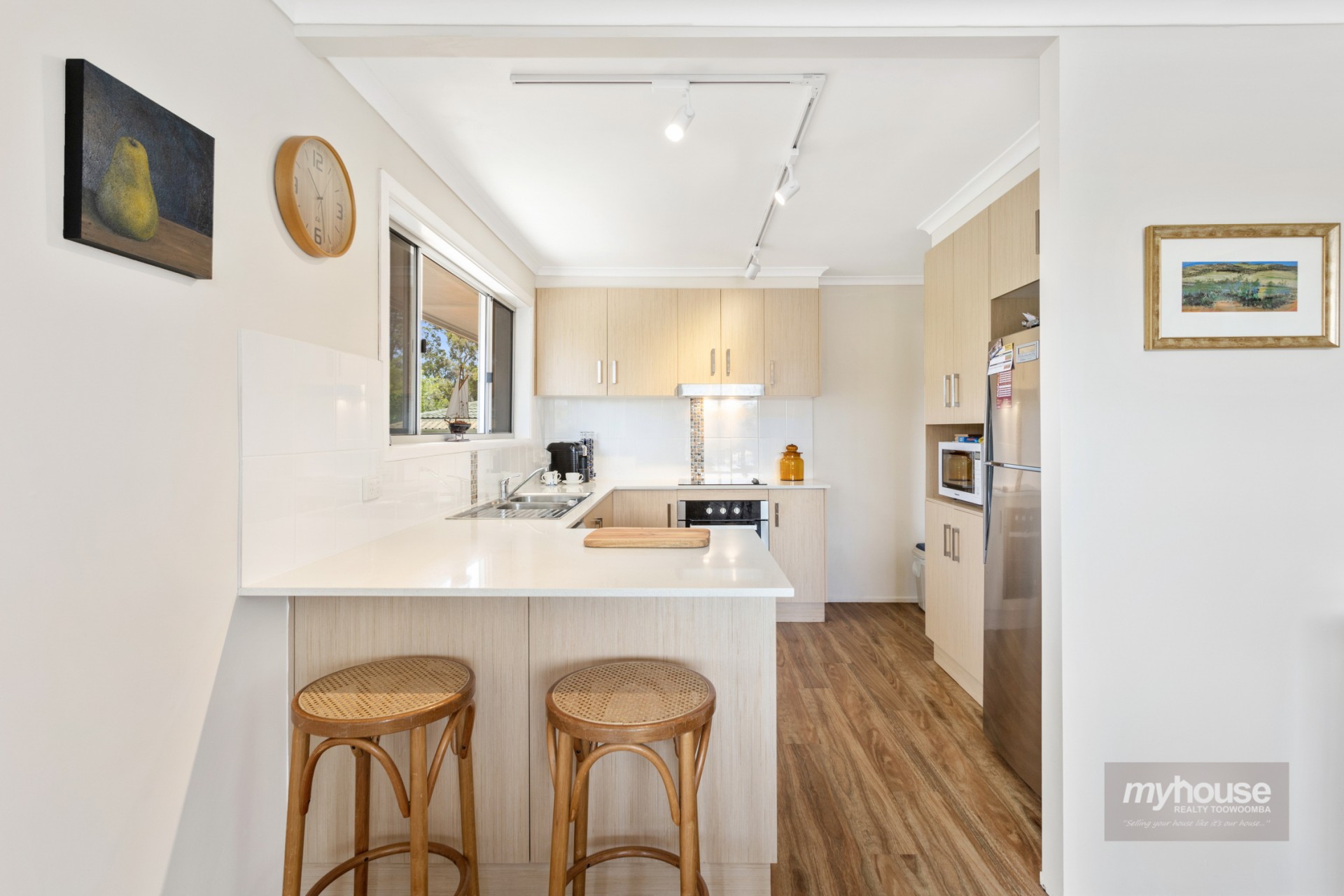 Real Estate in Centenary Heights