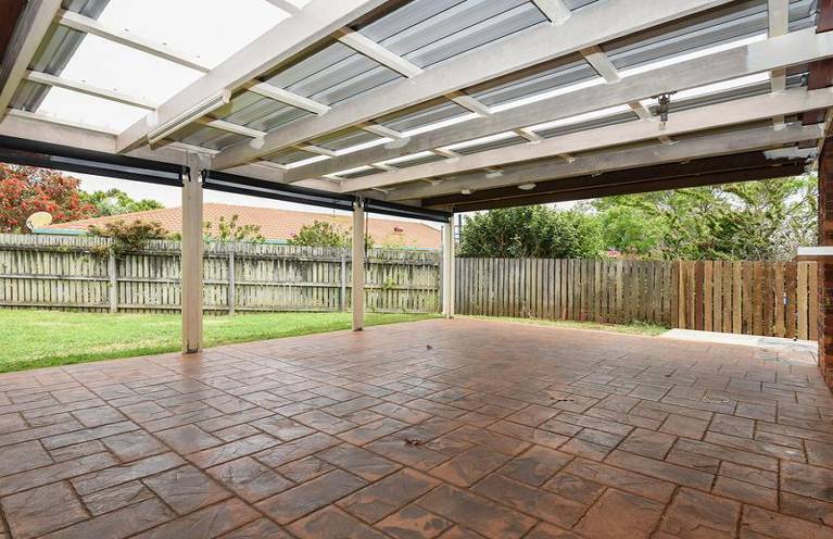 Real Estate in Glenvale