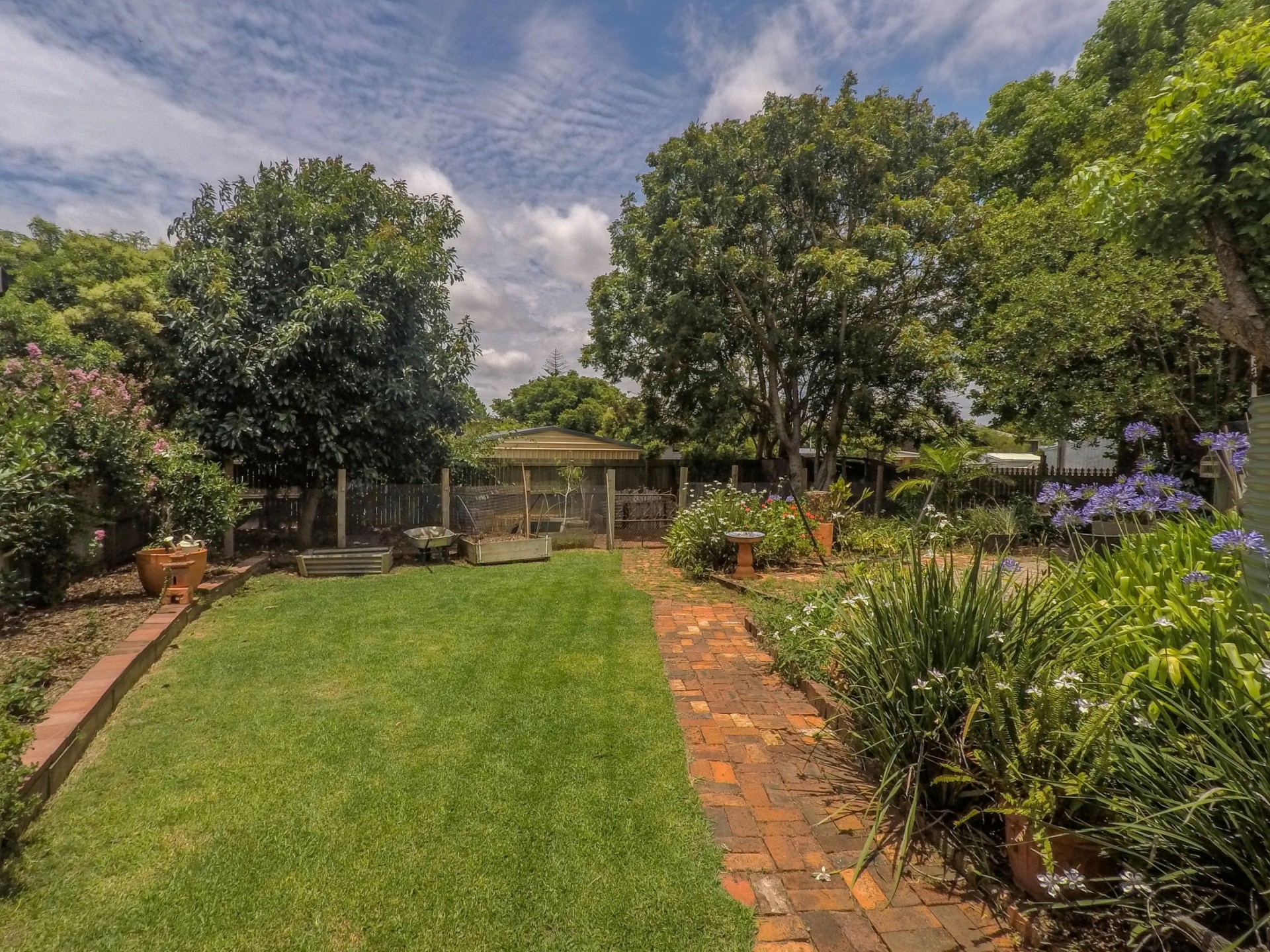 Real Estate in Centenary Heights