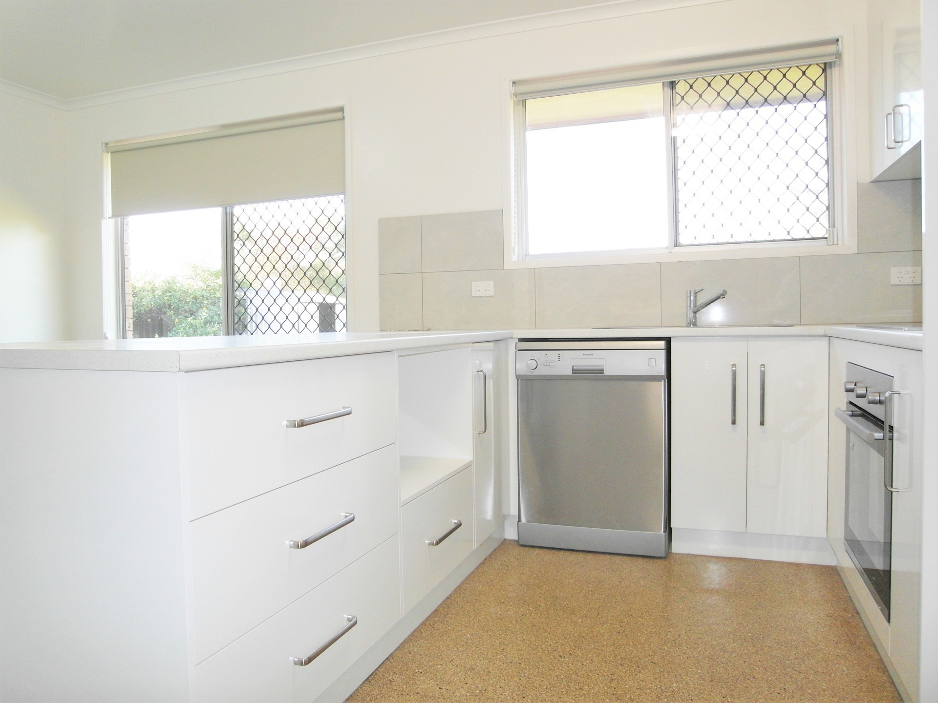 Darling Heights real estate For Rent