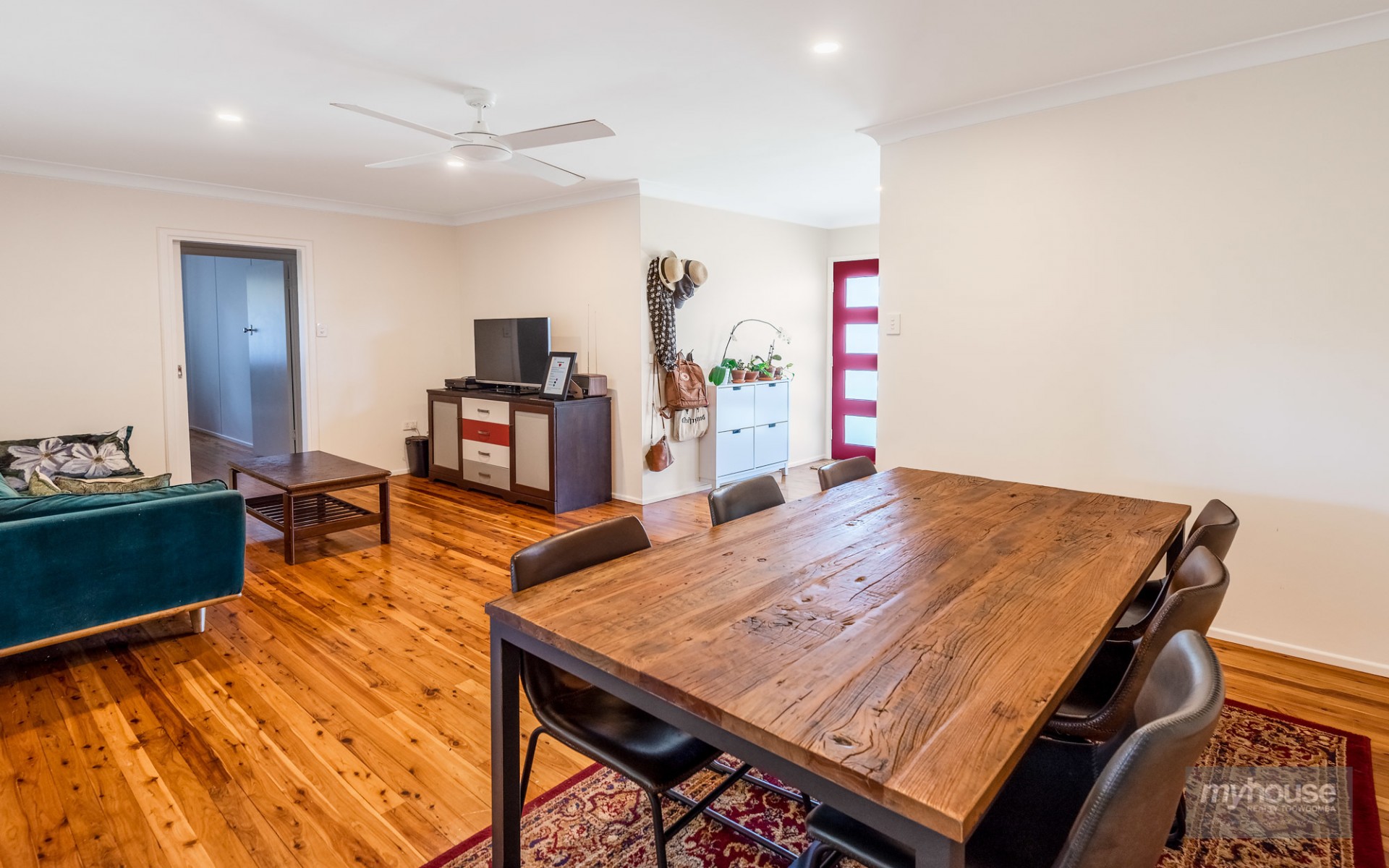 Open for inspection in Harristown