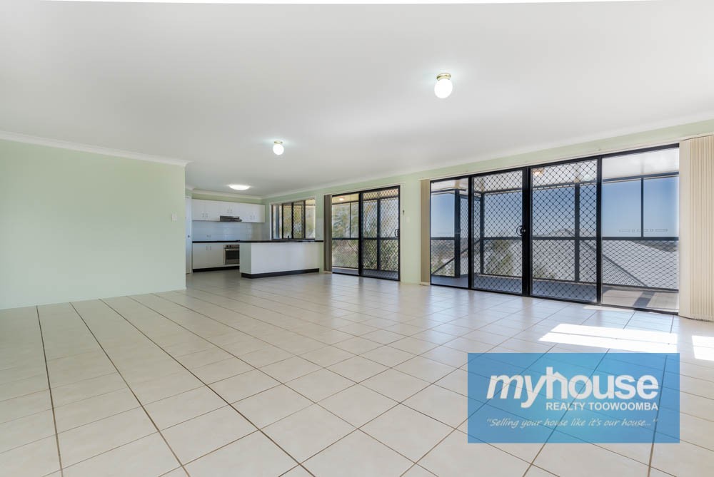 5 Dodson Crescent, Mount Kynoch > myhouse realty Toowoomba