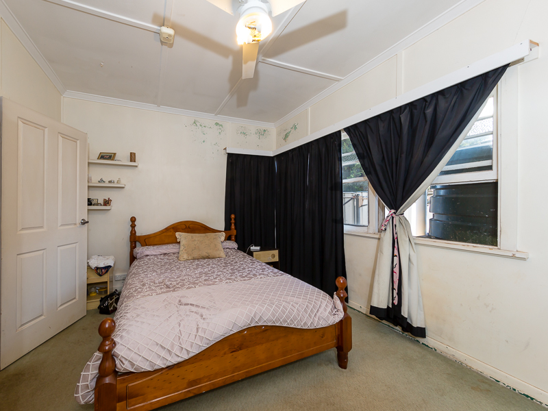 Open for inspection in Harristown