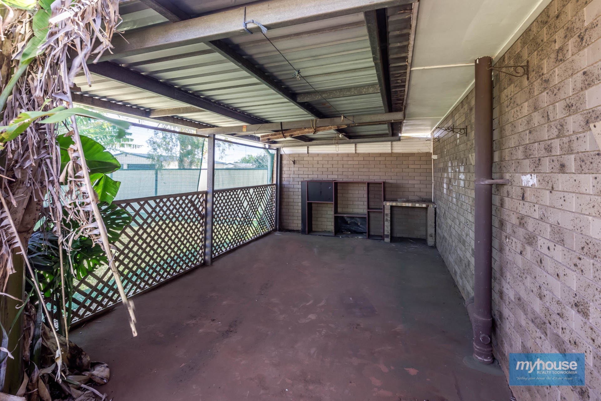 Real Estate in Glenvale