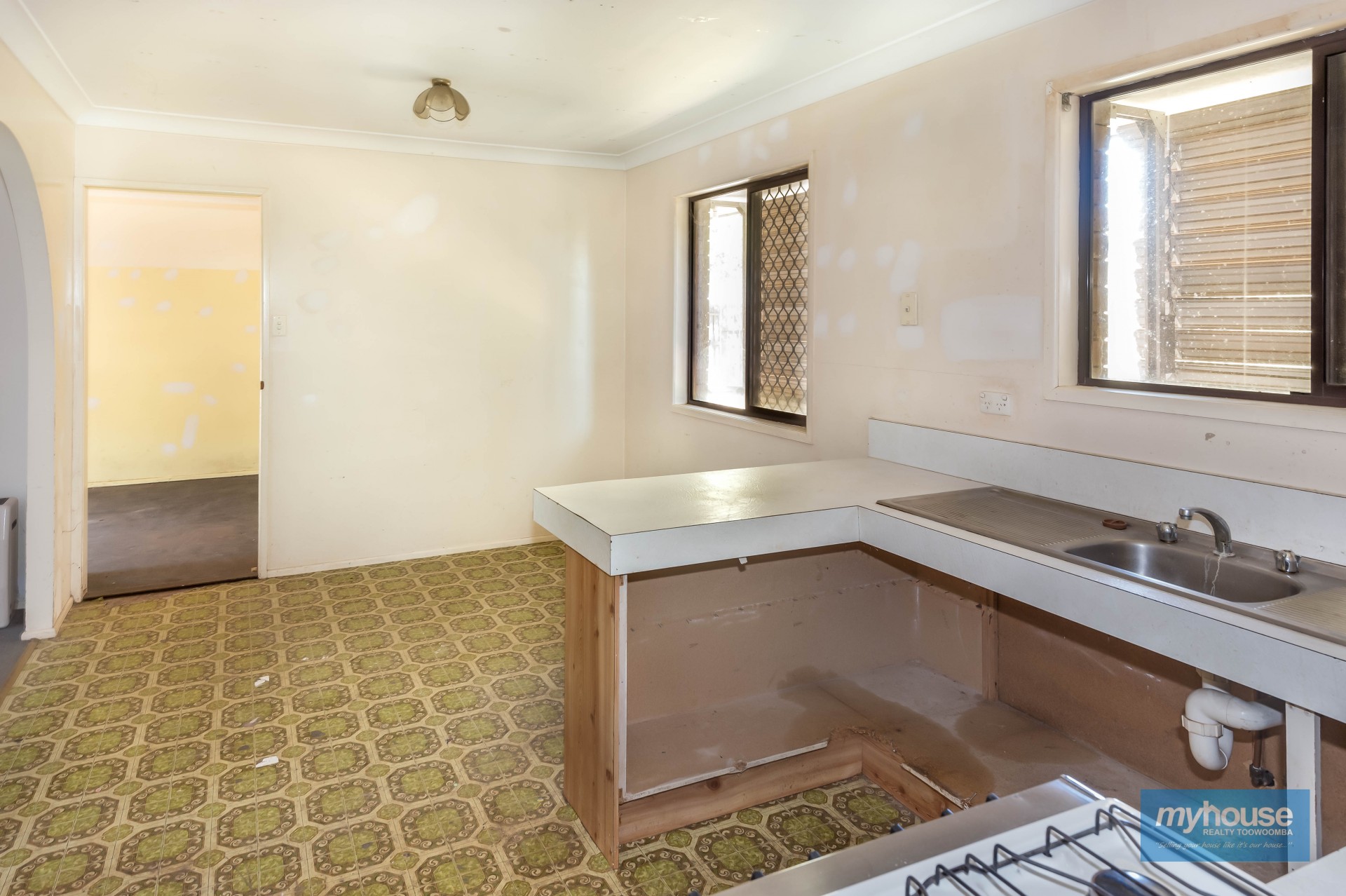 Real Estate in Glenvale