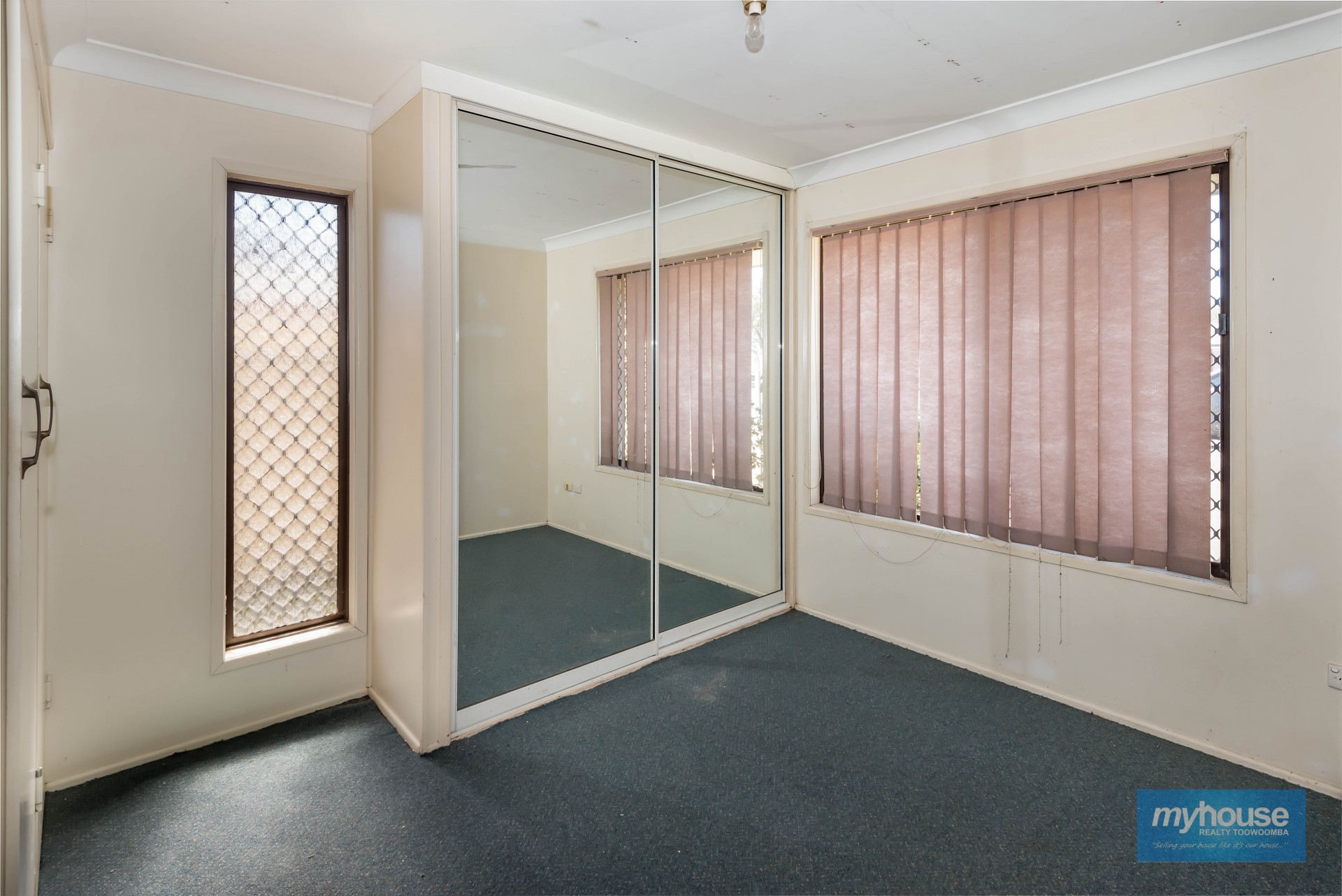 Open for inspection in Glenvale