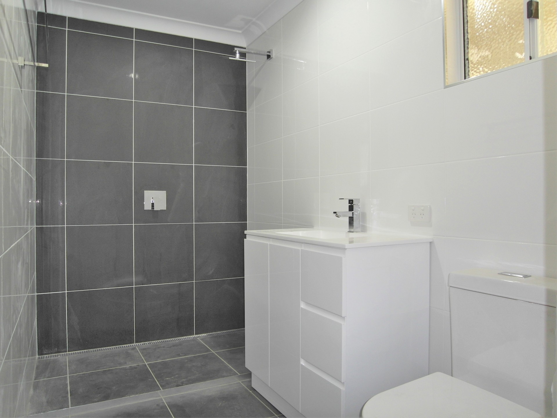 Real Estate in Centenary Heights