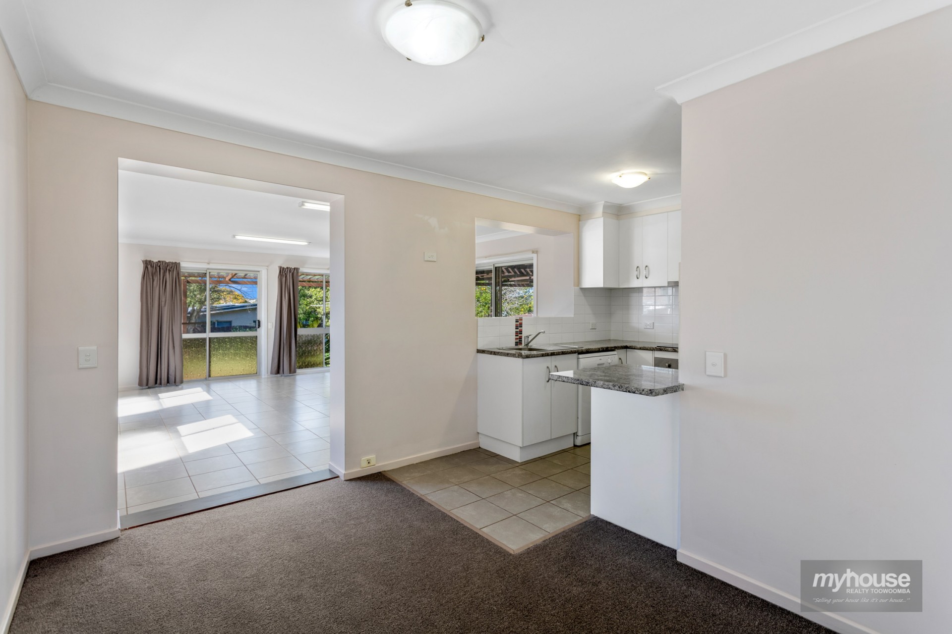 Kearneys Spring real estate Sold