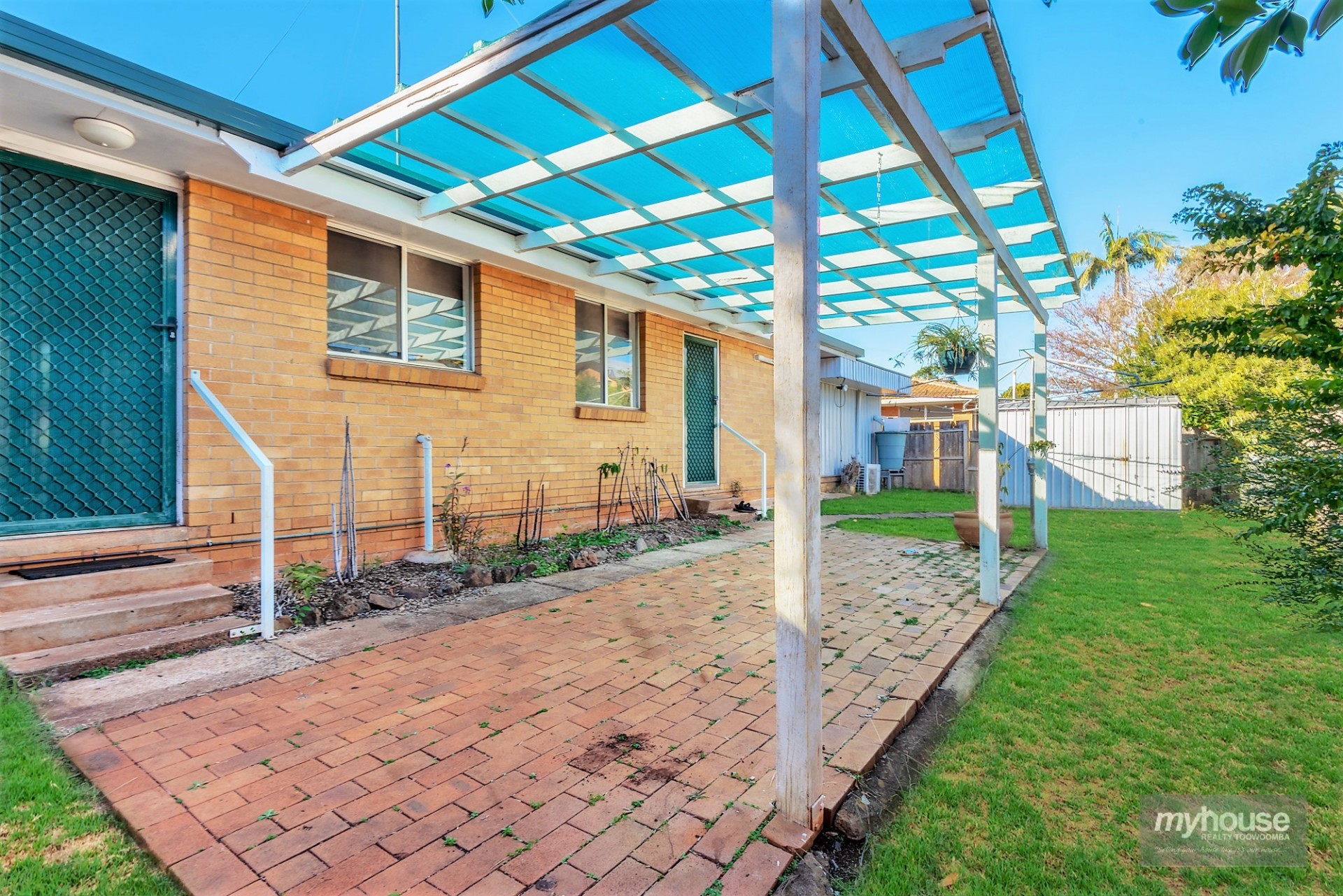 Real Estate in Rangeville