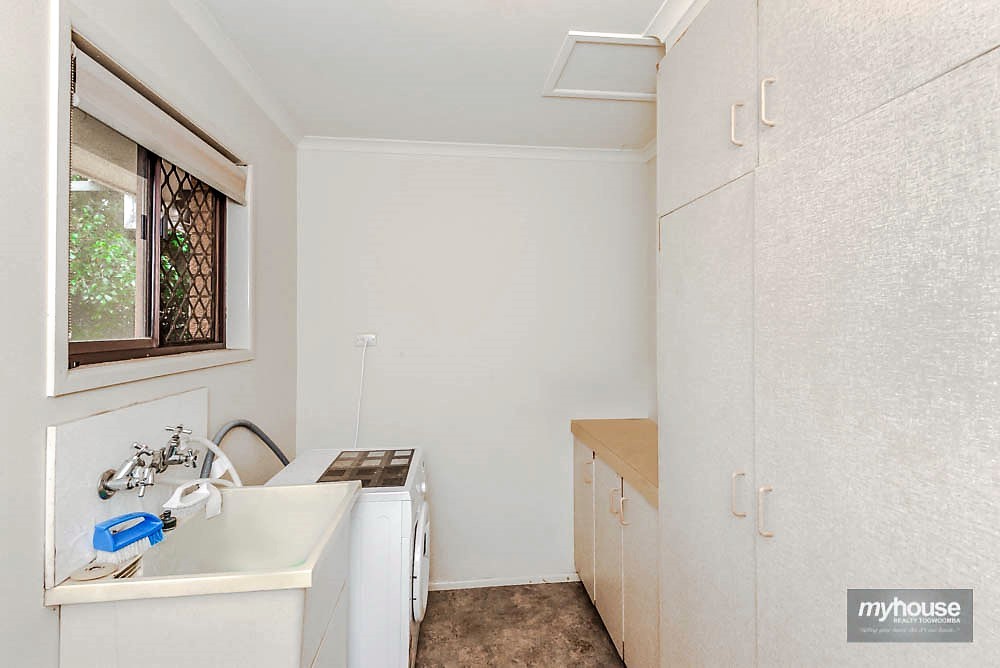 Real Estate in Glenvale