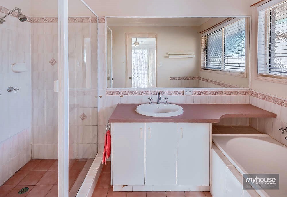 Real Estate in Harristown