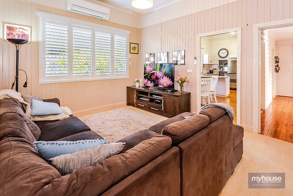 Open for inspection in Middle Ridge