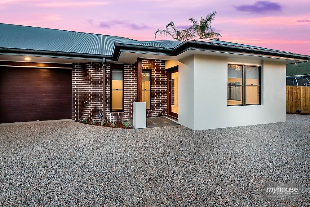 Real Estate in Centenary Heights