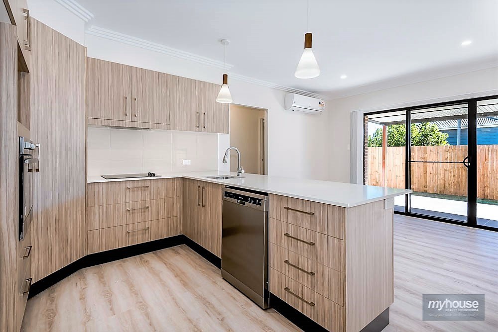 Real Estate in Centenary Heights