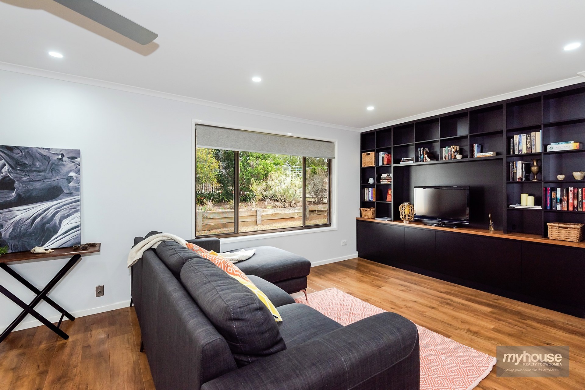 Real Estate in Cotswold Hills