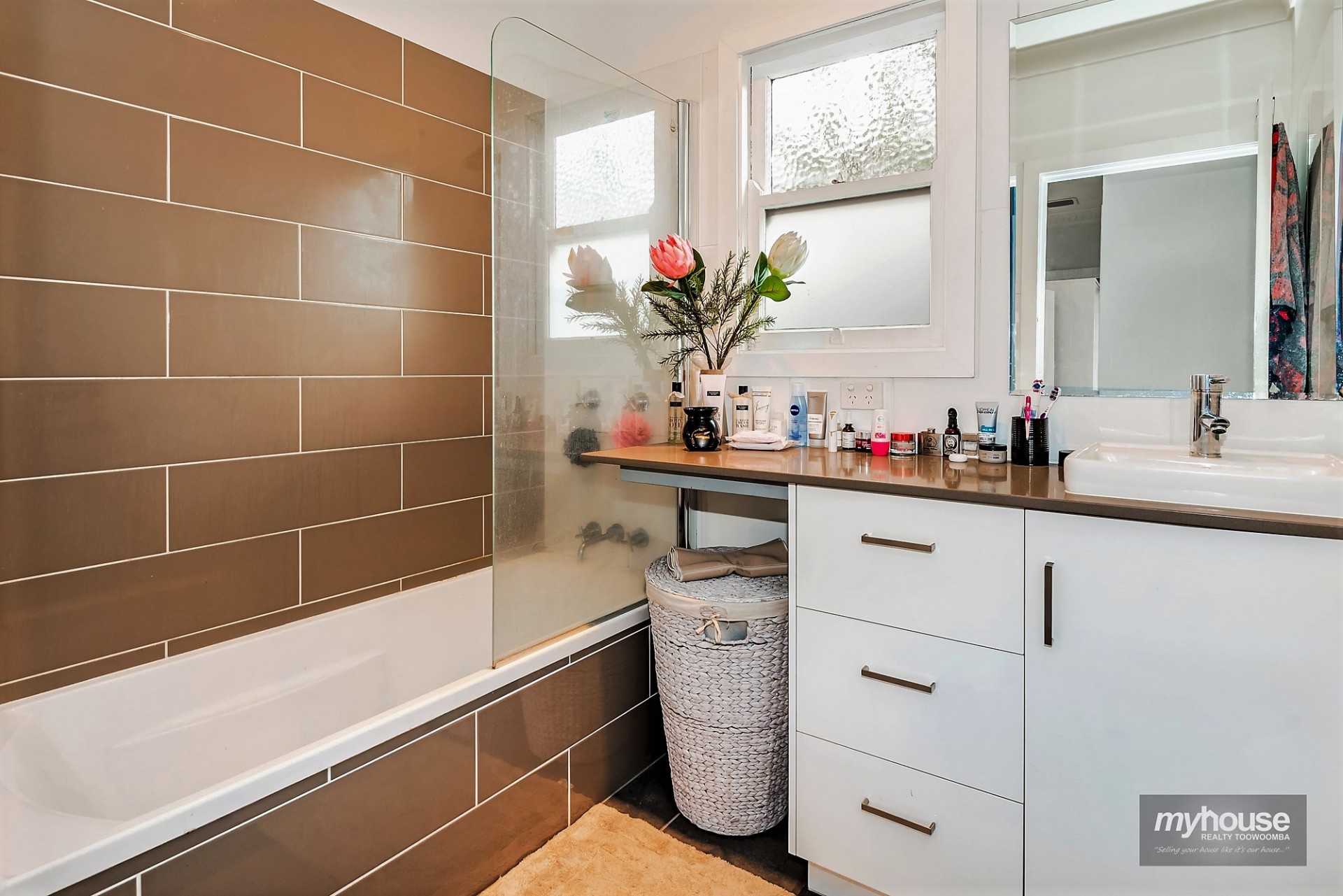 Real Estate in Harristown