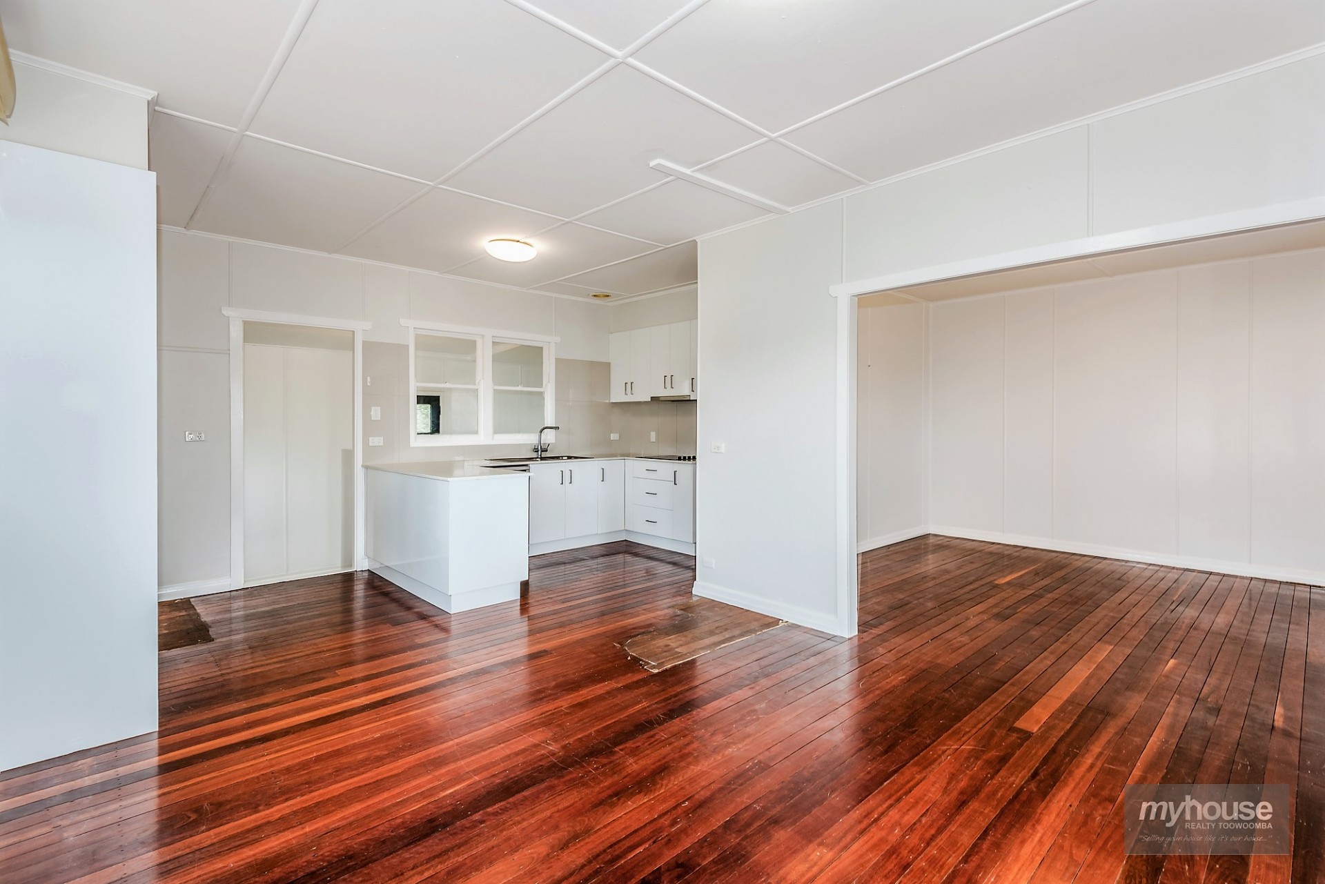 Selling your property in Centenary Heights