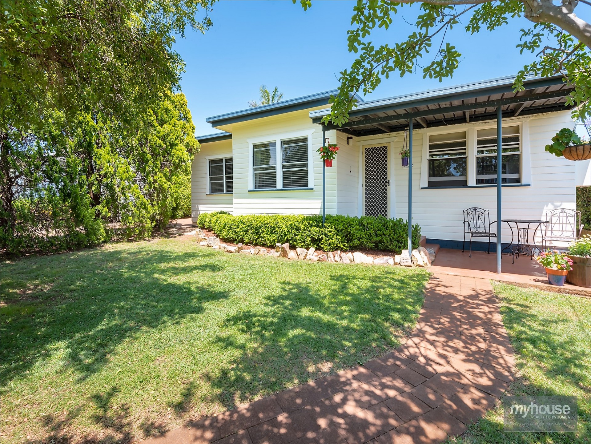 Property Sold in Centenary Heights