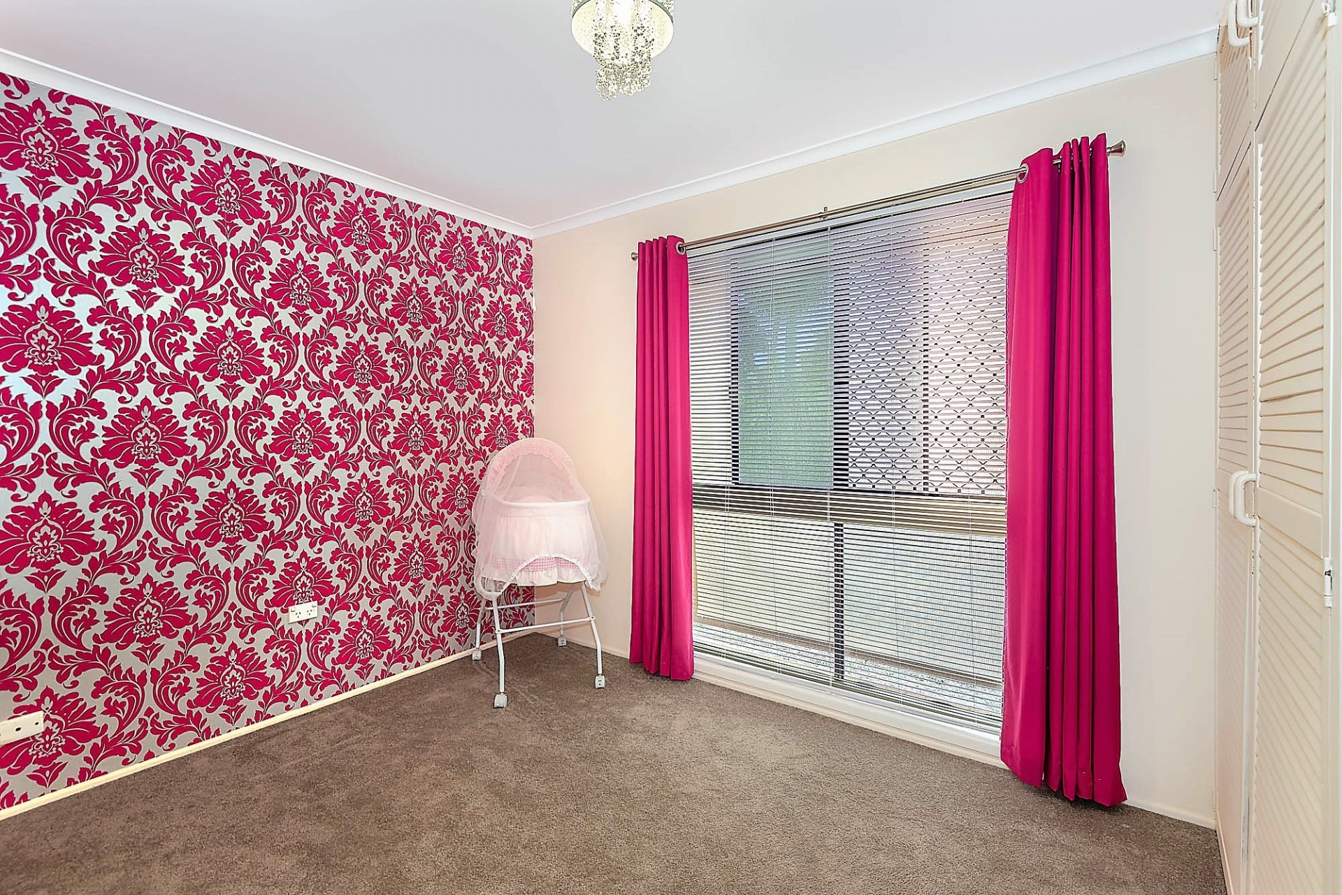 Real Estate in Wilsonton Heights