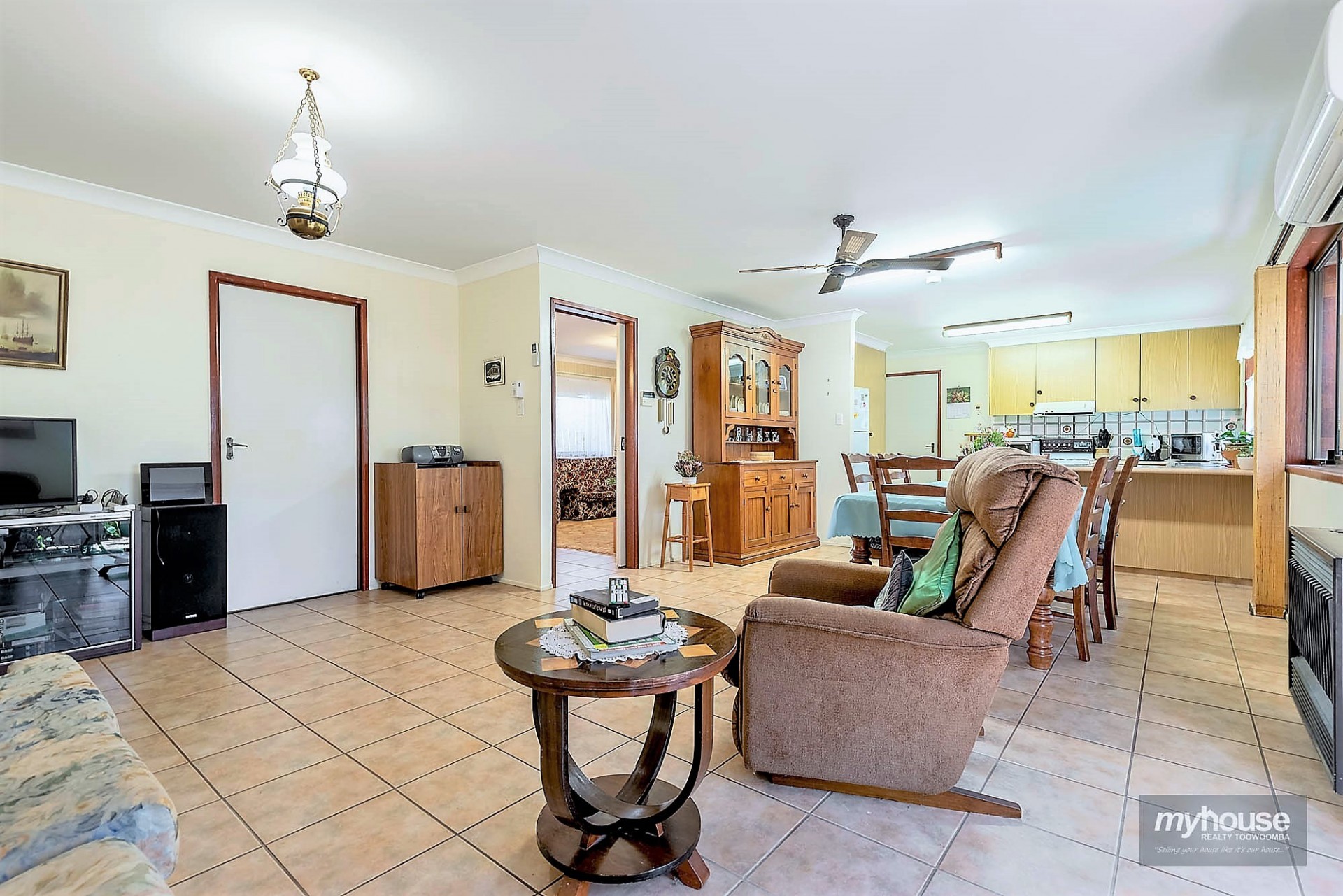 Open for inspection in Harristown