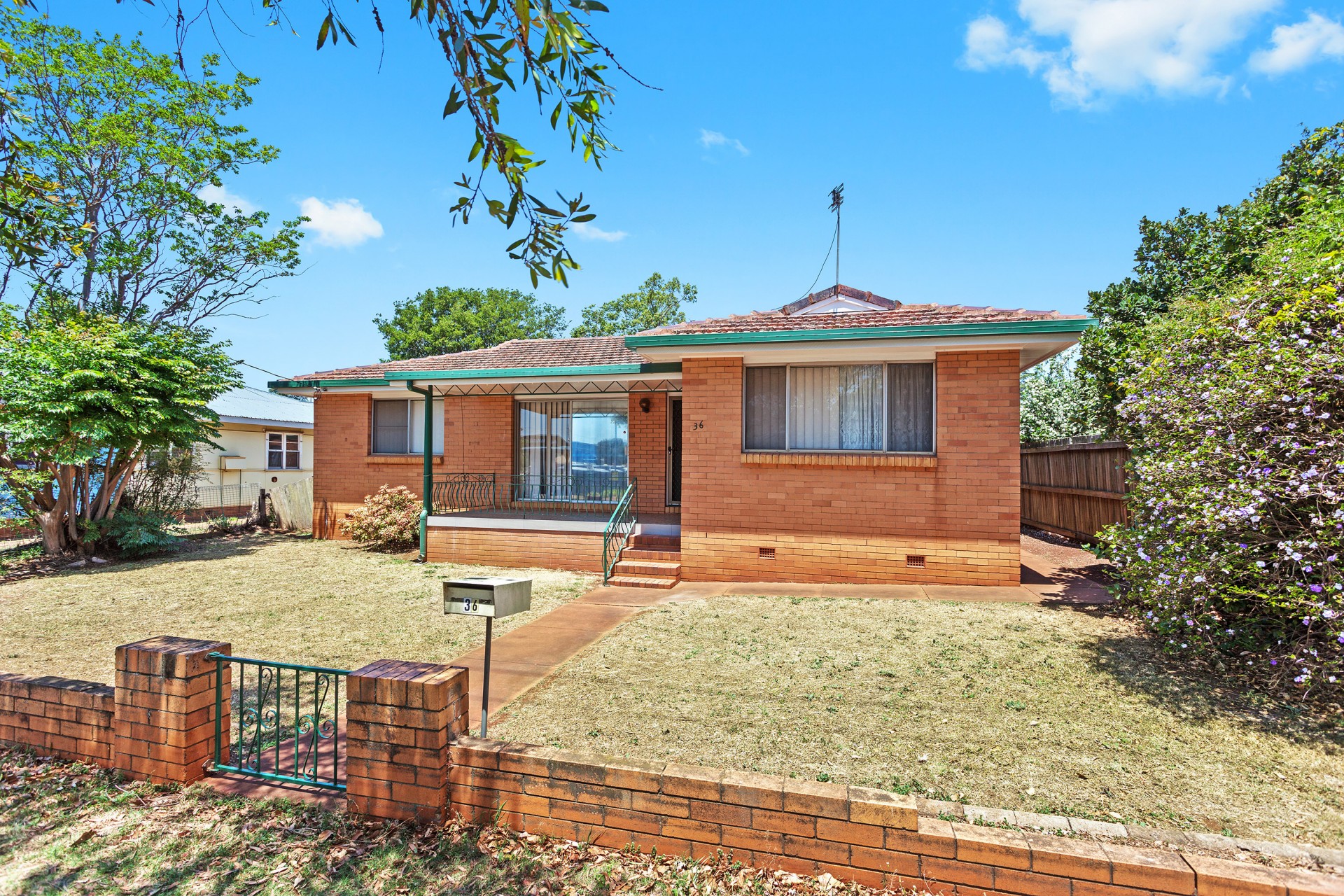Real Estate in Newtown
