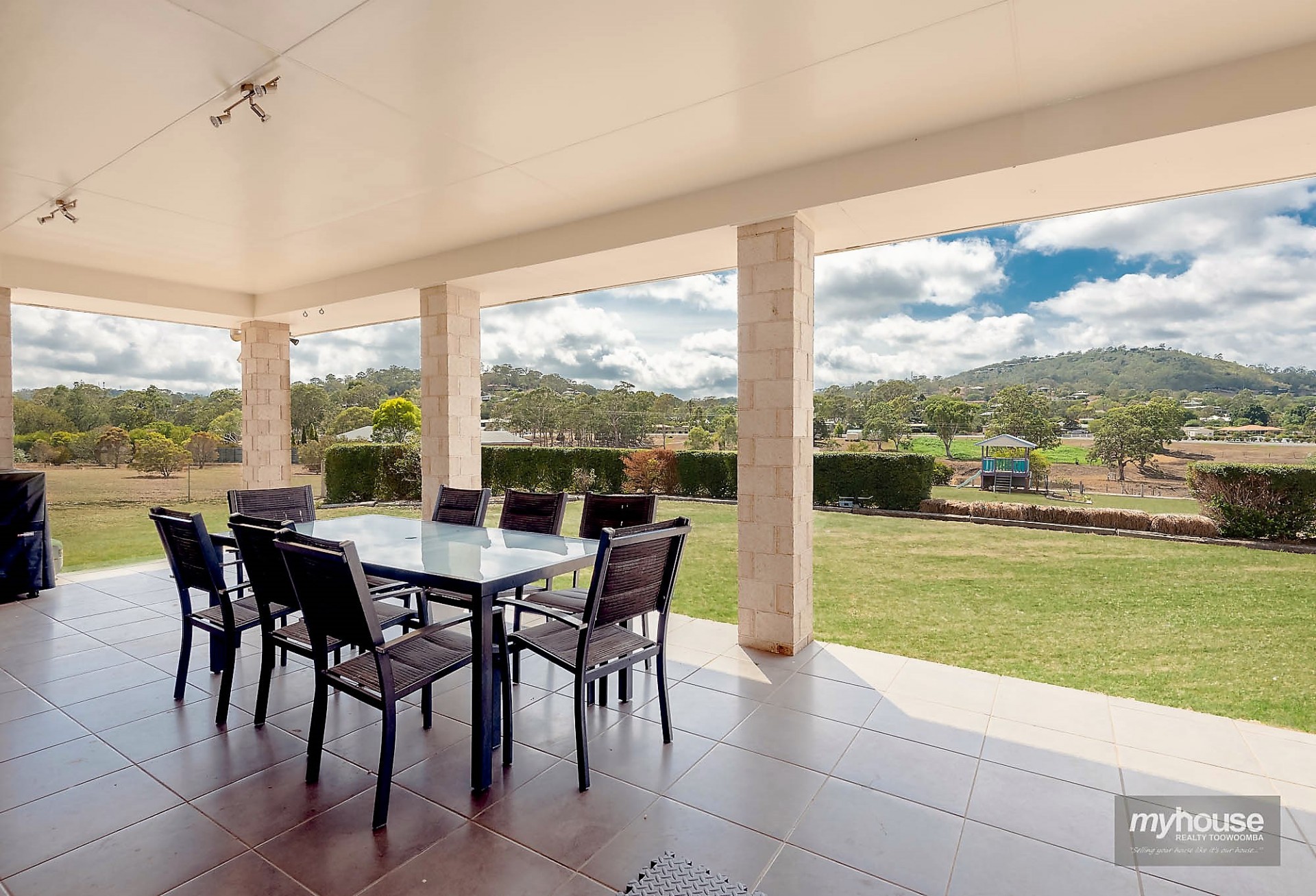5 Northerly Drive, Hodgson Vale > myhouse realty Toowoomba