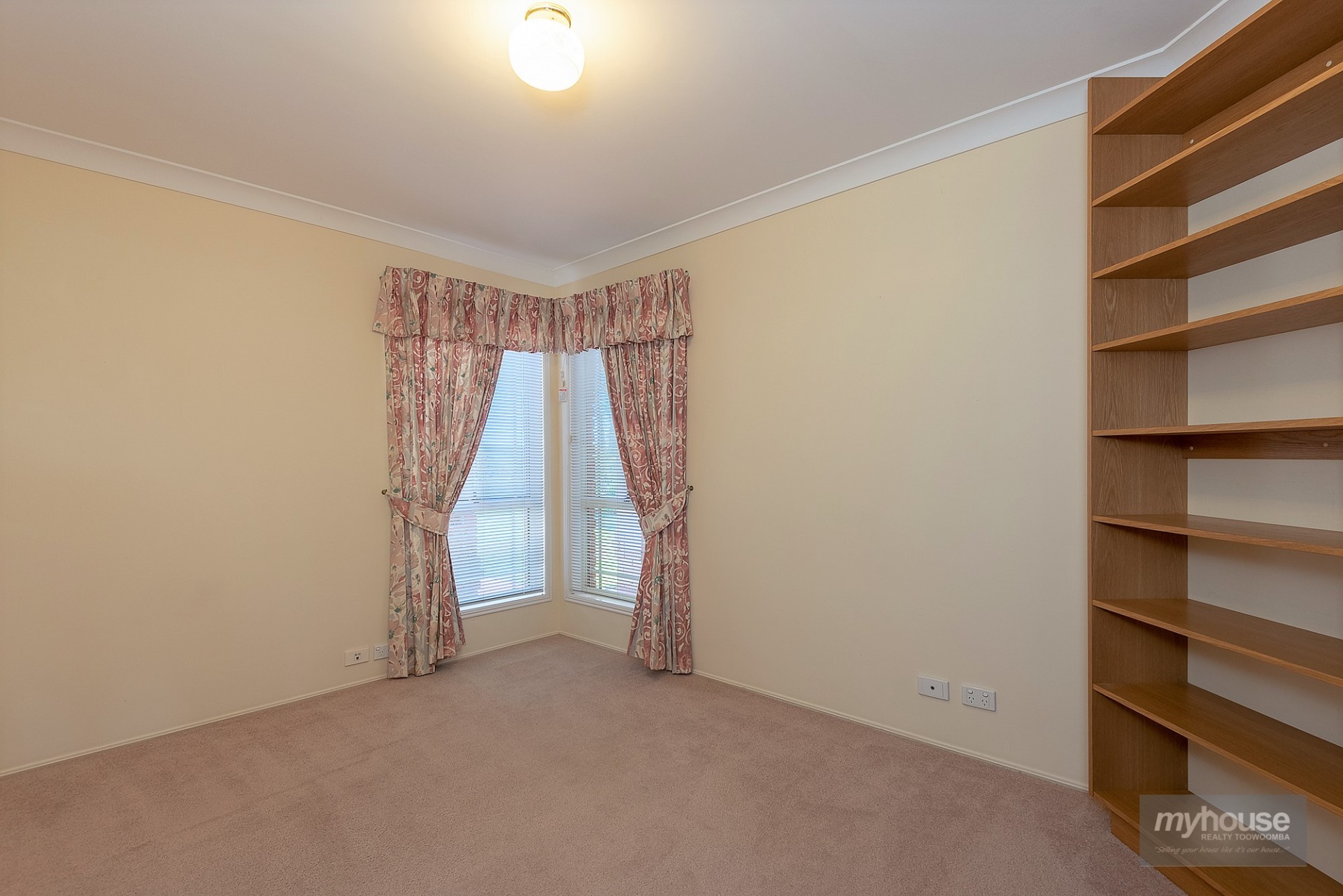 12 Tower Crescent, Gowrie Junction > myhouse realty Toowoomba